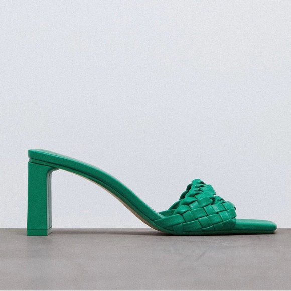 Zara heeled woven sandals - Picture 5 of 5